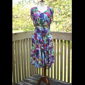 Joyline Dress Size Large Sleeveless Floral Print Dress w/ Pockets